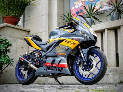 296 . Yamaha R3 ( YZF-R3 ) ABS 2020 