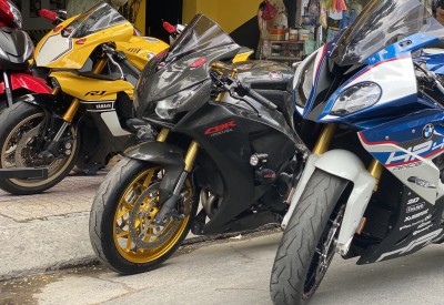 5 điều thú vị về siêu mô tô BMW S1000RR không phải ai cũng biết