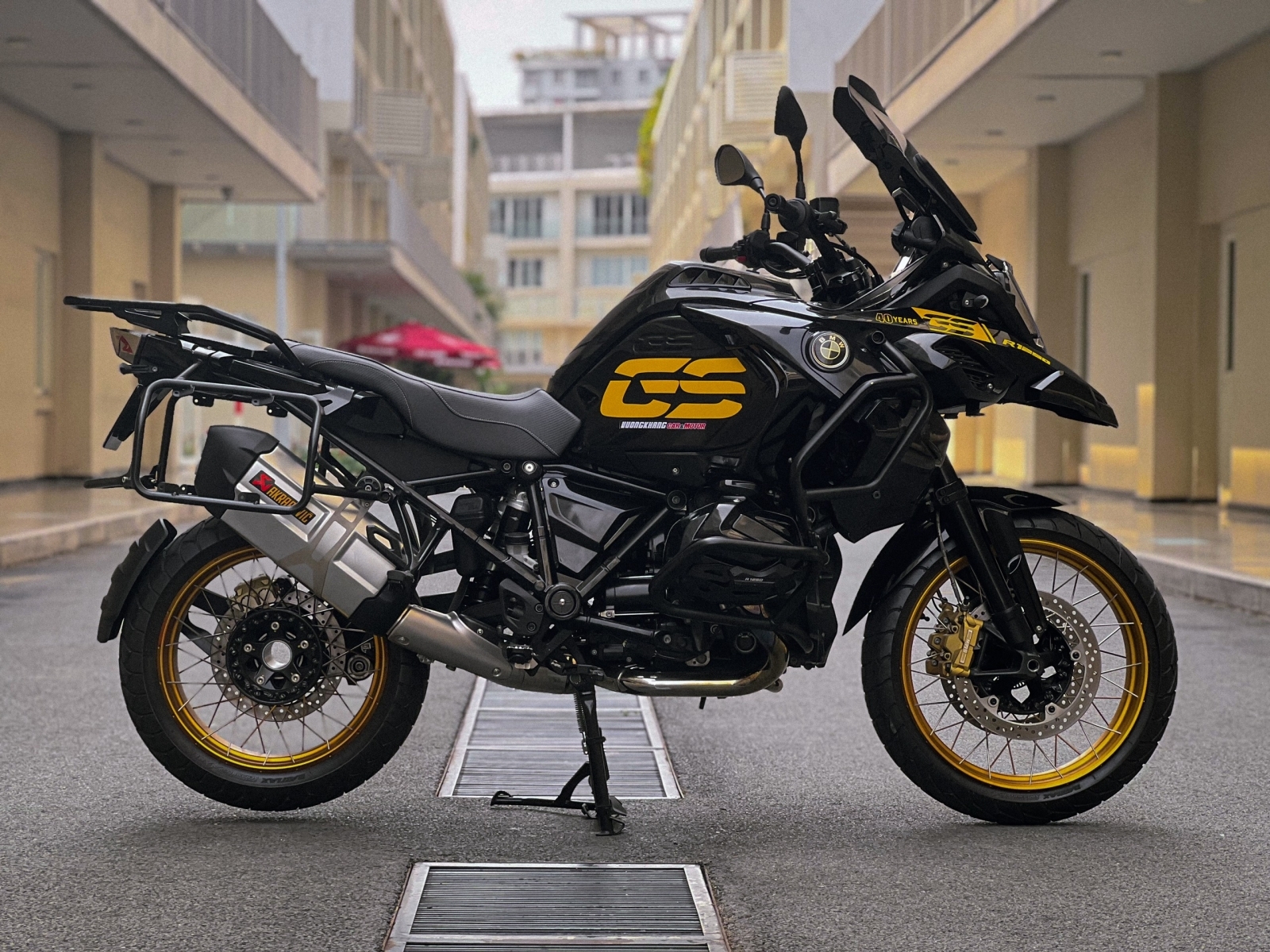 481 . BMW Motorrad R1250 GSA model 2021