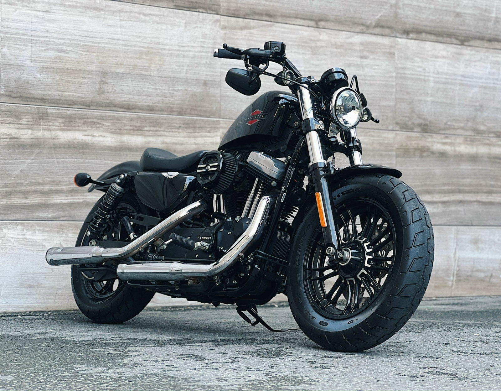 HuyenTrinh  Harley-Davidson ライダース コレクション | Harley-Davidson® 南大阪