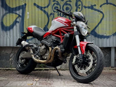 365 . Ducati Monster 821 ABS 2017