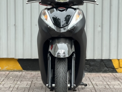 159 . Honda SH300i 2015 Abs|Smart Key Full Black Sporty