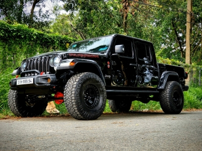 97 . Jeep Gladiator Rubicon 4X4 Nhập Mỹ 2020