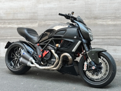 468 . Ducati Diavel 1200 Model 2015