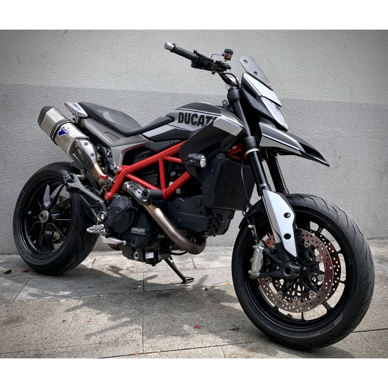 333 . Ducati HyperMotard 821 Abs 2016