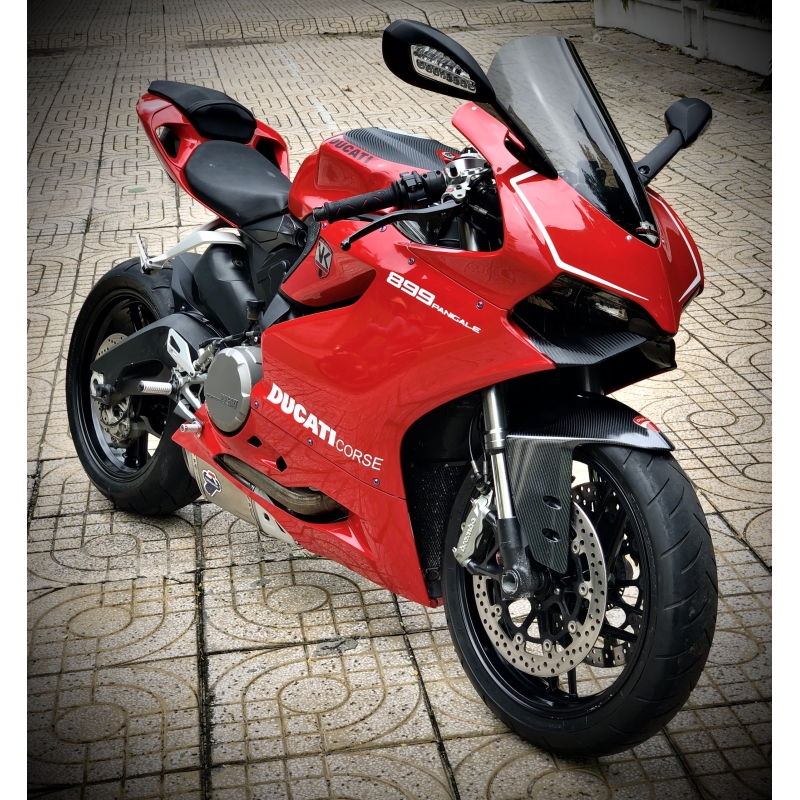 50 . Ducati 899 Model 2015 