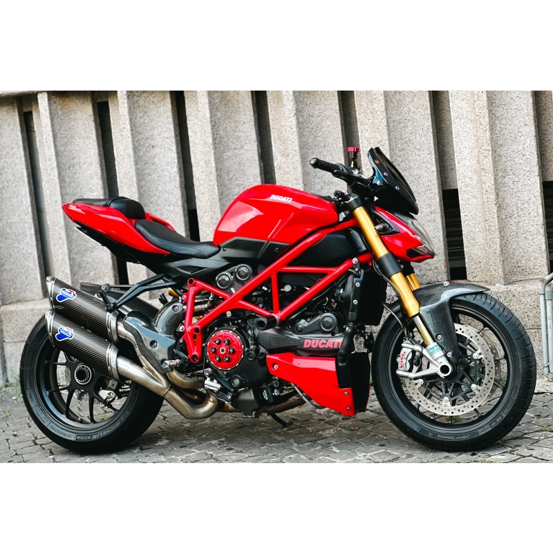 451 . Ducati Streetfighter 1098S Full Options
