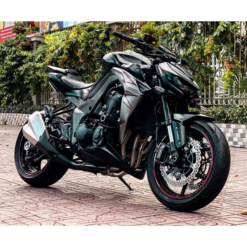 284 . Kawasaki Z1000 ABS Đen 2019