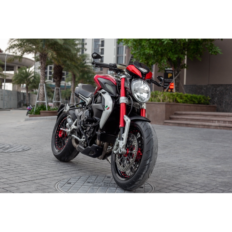 271 . MV AUGUSTA DRAGSTER RR 800 Special Edition