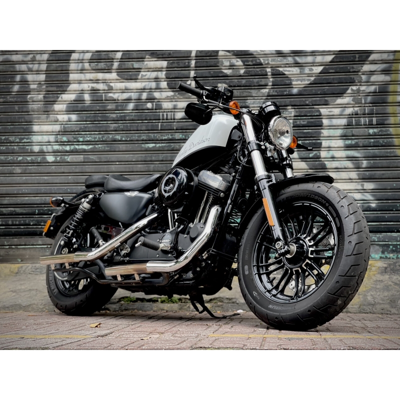 111 . HARLEY DAVIDSON Forty Eight 1200 ABS Keyless 2019