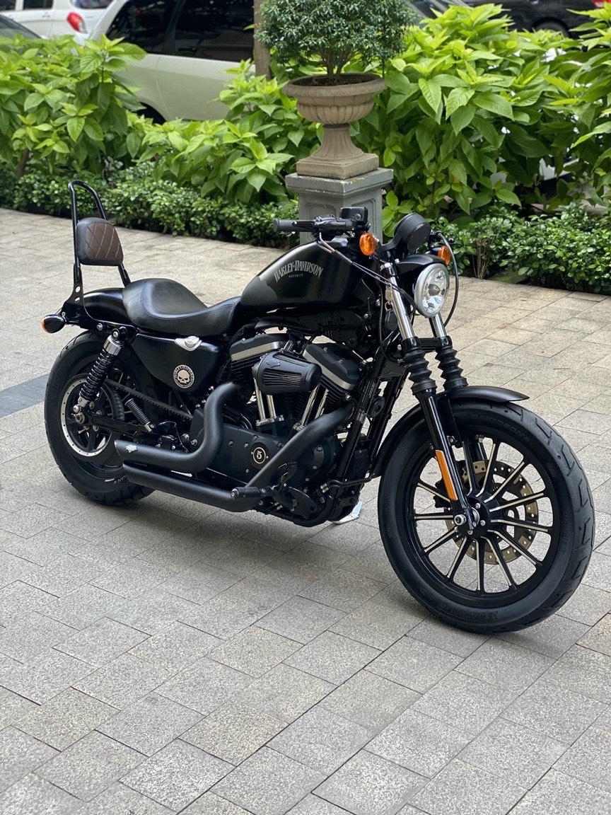 harley davidson 883 abs