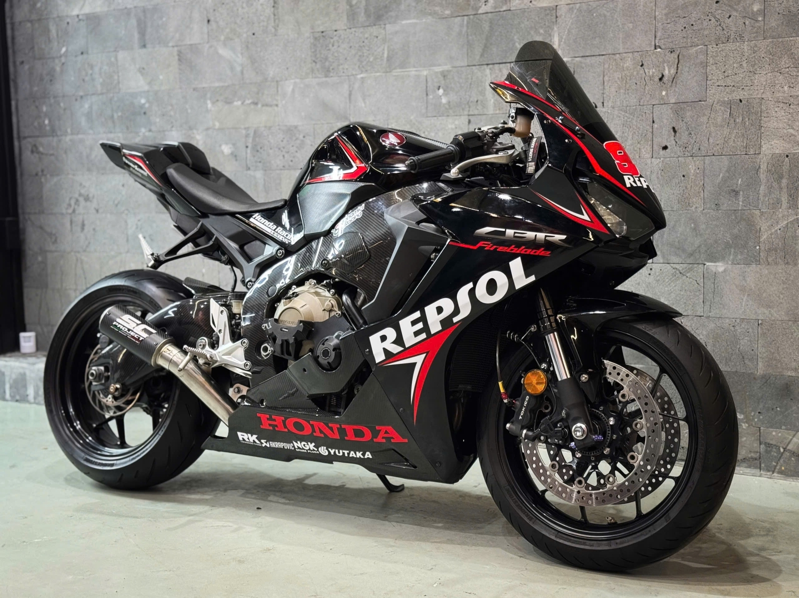 588 . Honda CBR1000RR Fireblade ABS model 2020