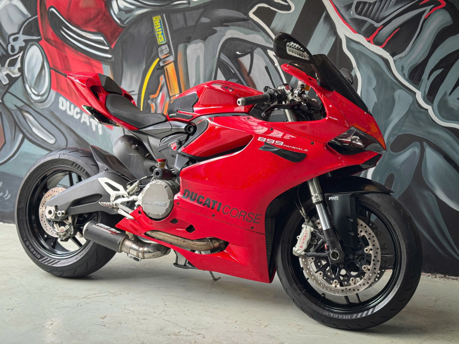 629 . Ducati Panigale 899 Model 2015