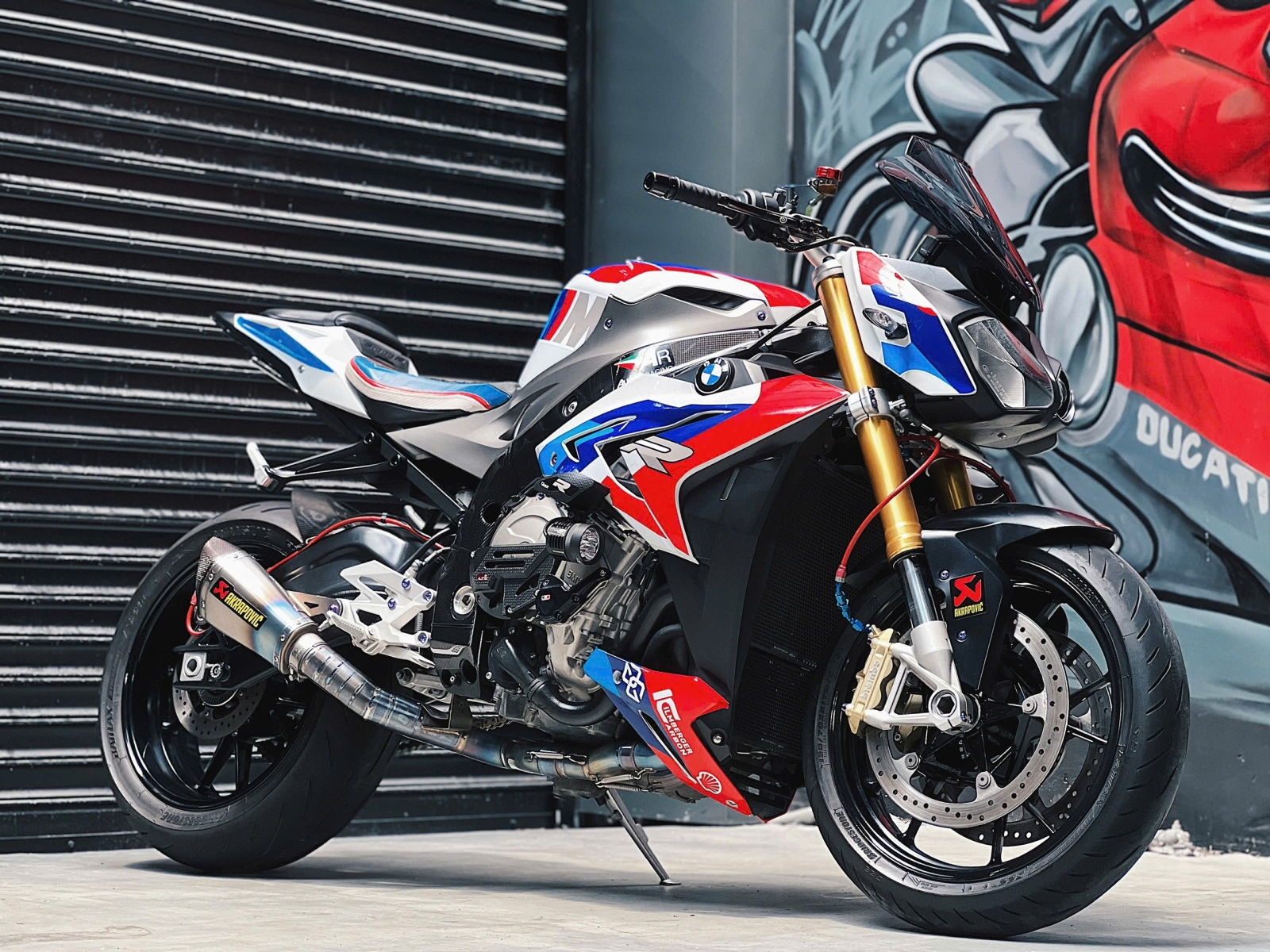 567 . BMW S1000R model 2015 [SX riêng cho thị trường Nhật]