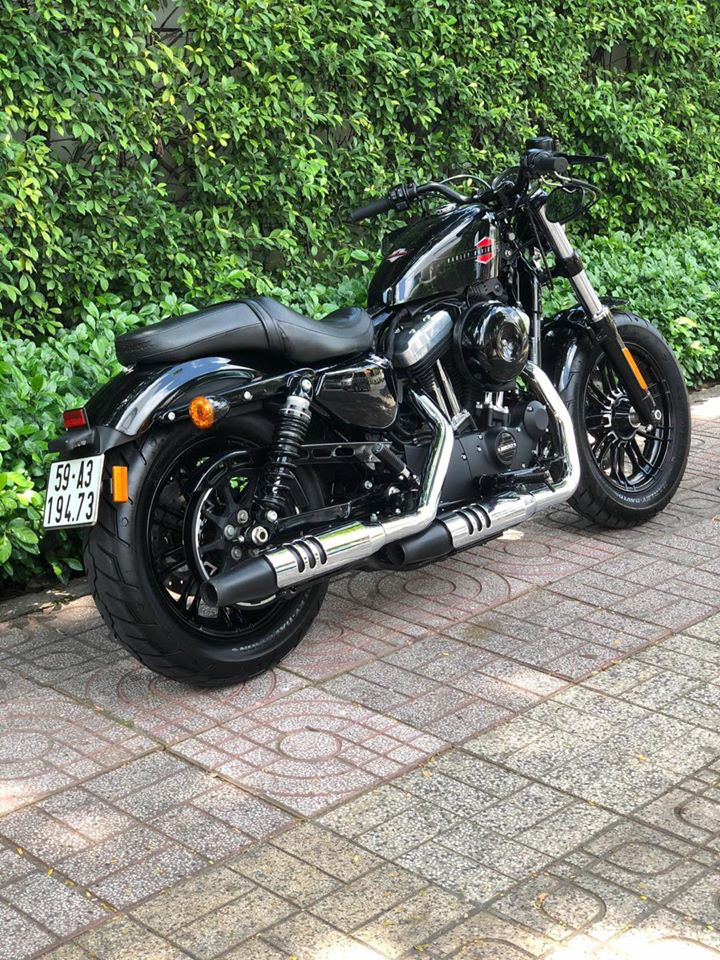 23 . HARLEY DAVIDSON Forty-Eight 1200 ABS 2019 Keyless
