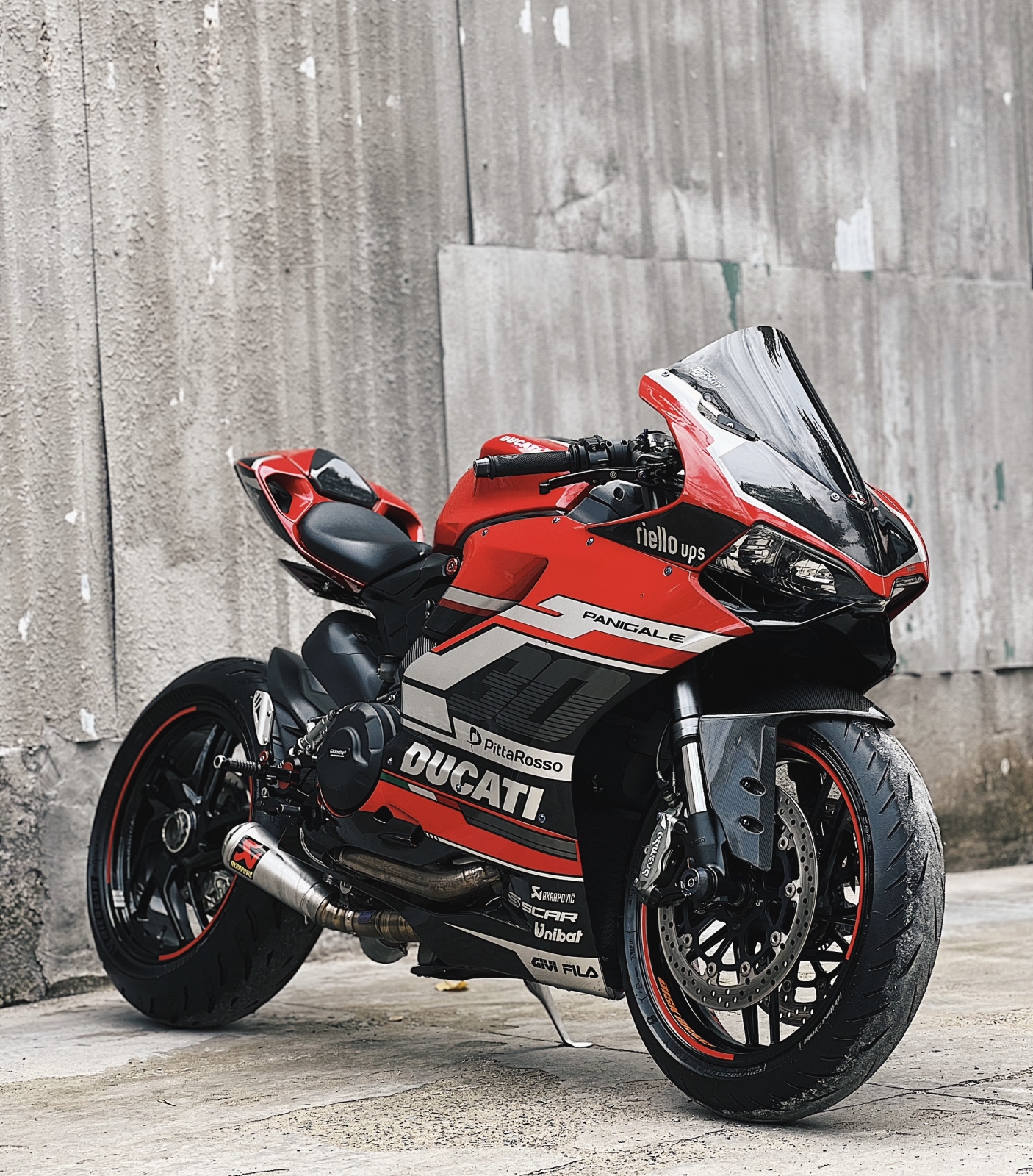 500 . Ducati Panigale 899 model 2015
