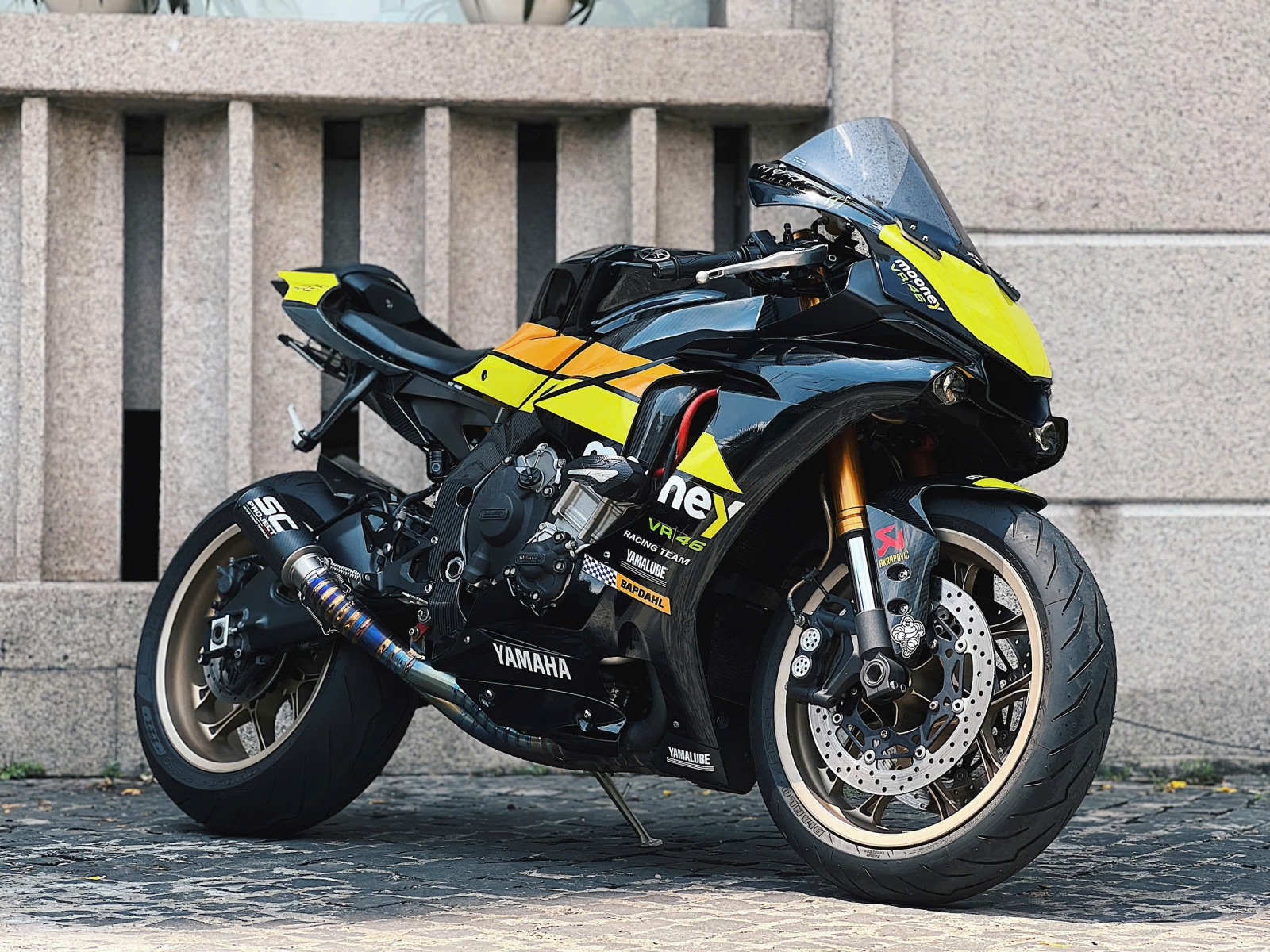 577 . Yamaha R1 60th Anniversary Edition model 2016