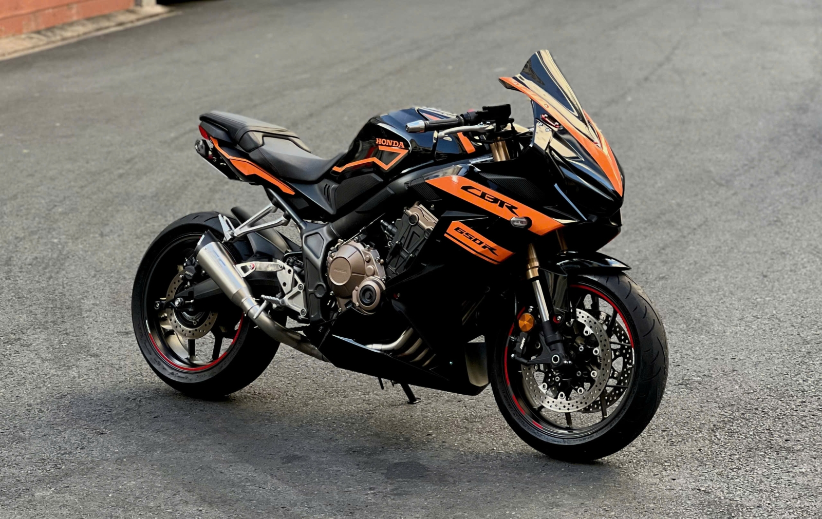 637 . Honda CBR650R model 2019