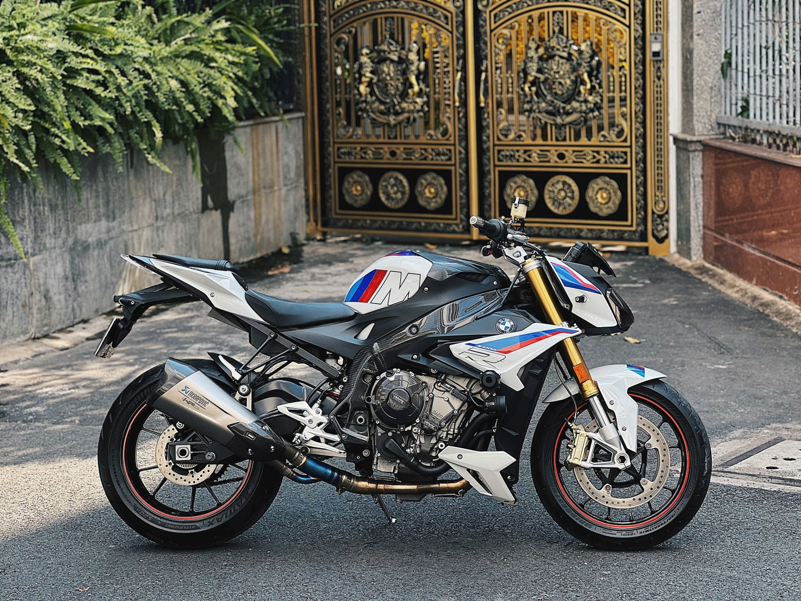 719 . BMW S1000R HP EDITION MODEL 2019 